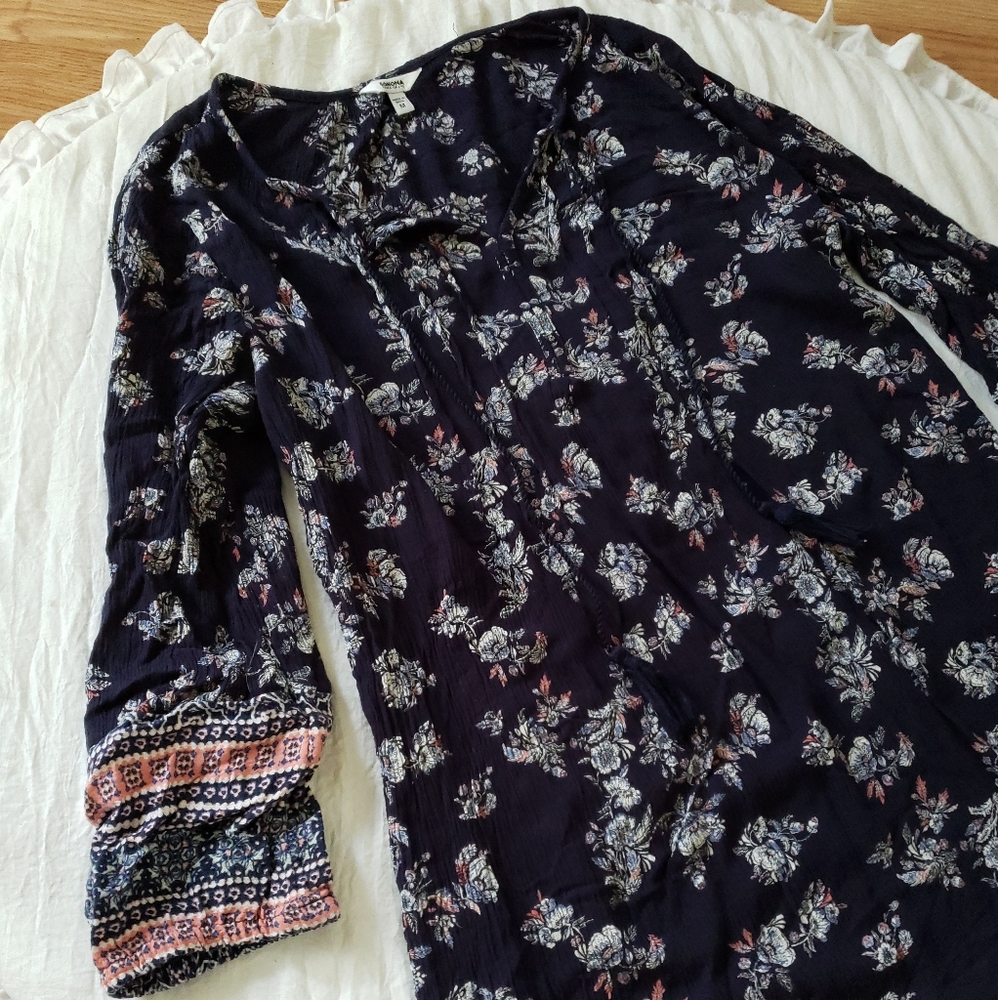 Sonoma floral top